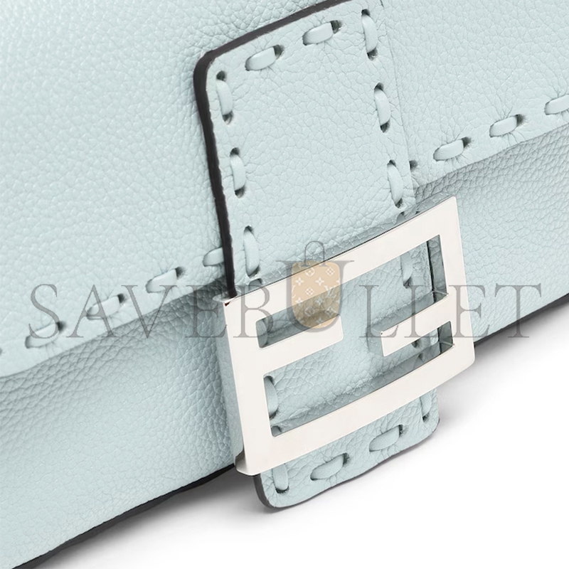 FENDI BAGUETTE MINI  (20*13*5cm)